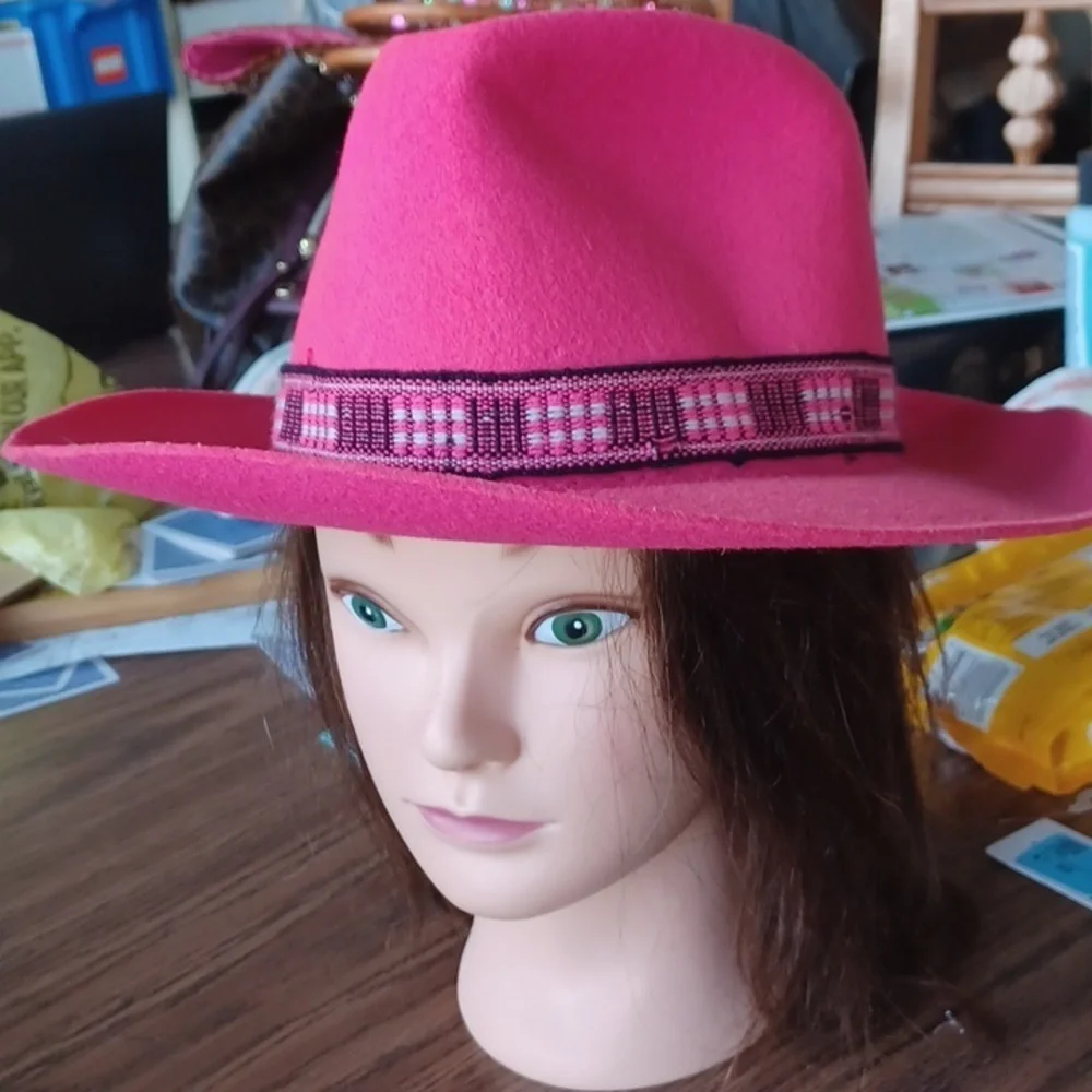 Otavalo Ecuador Vintage Pink Felt Cowboy hat